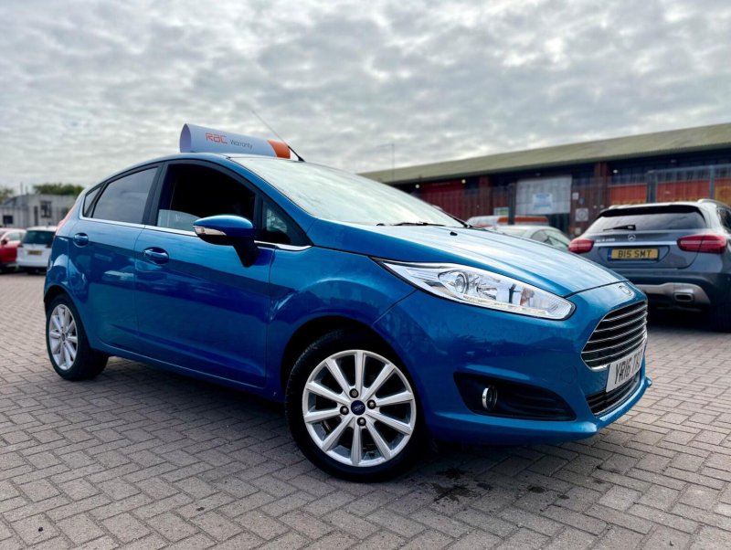 FORD FIESTA