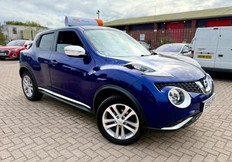 NISSAN JUKE